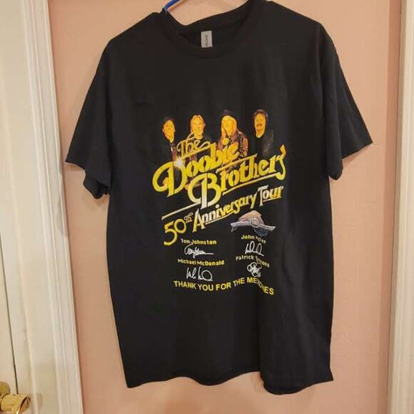 The Doobie Brothers Tour 50th Anniversary Classic T-Shirt Sz L, 100% Cotton New - Picture 1 of 12